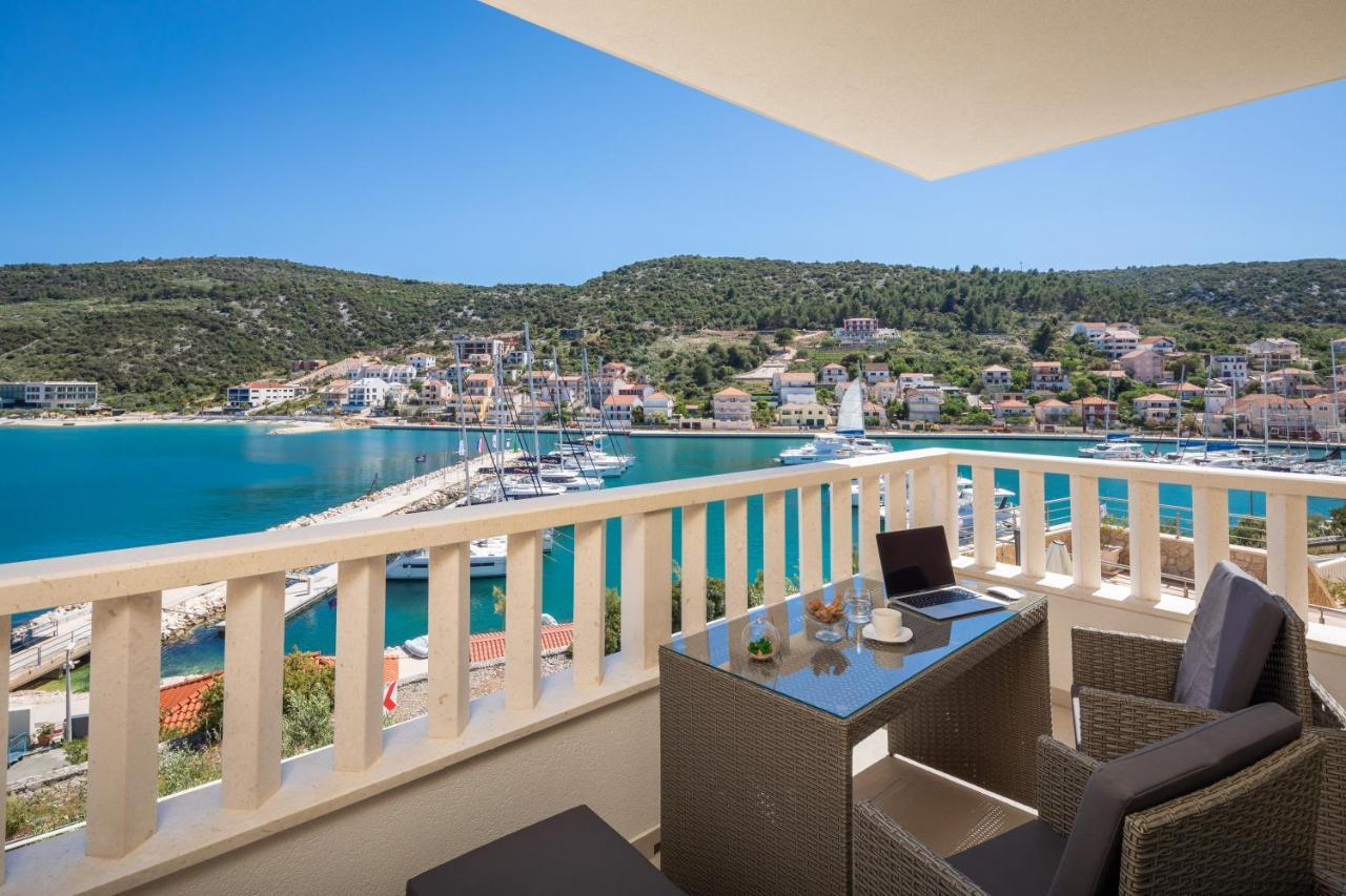 Apartments Villa Maracella مارينا المظهر الخارجي الصورة