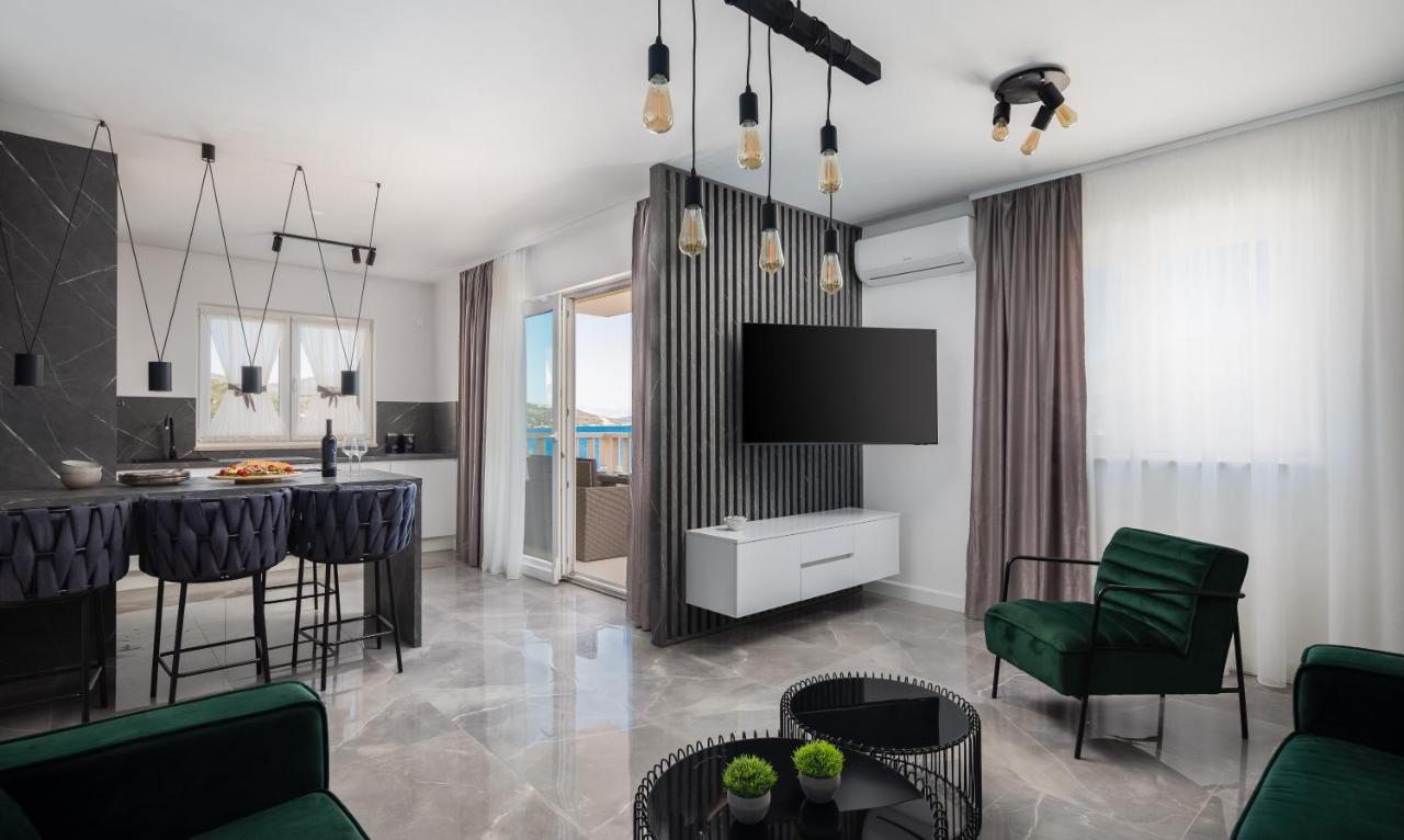 Apartments Villa Maracella مارينا المظهر الخارجي الصورة