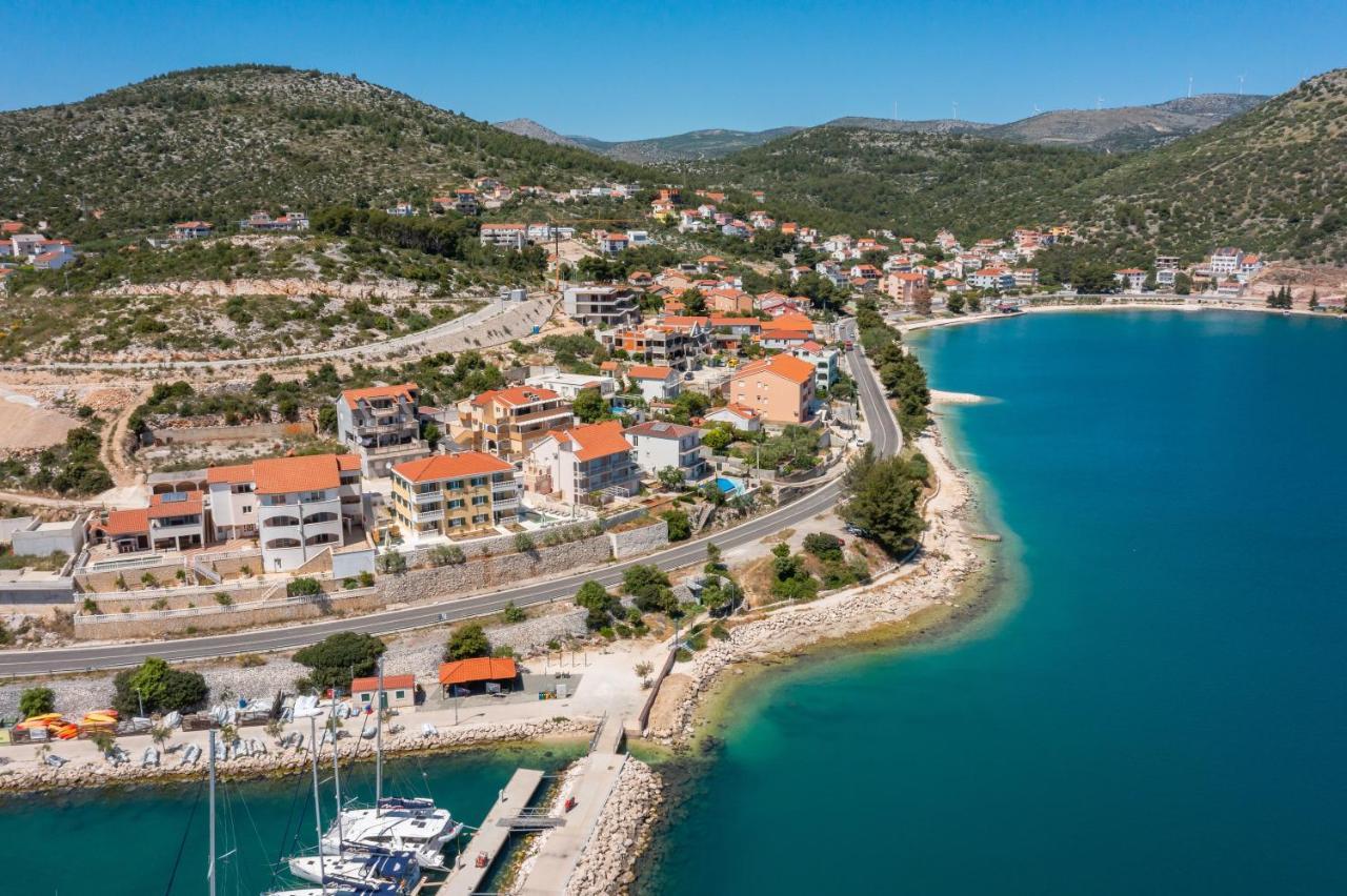 Apartments Villa Maracella مارينا المظهر الخارجي الصورة
